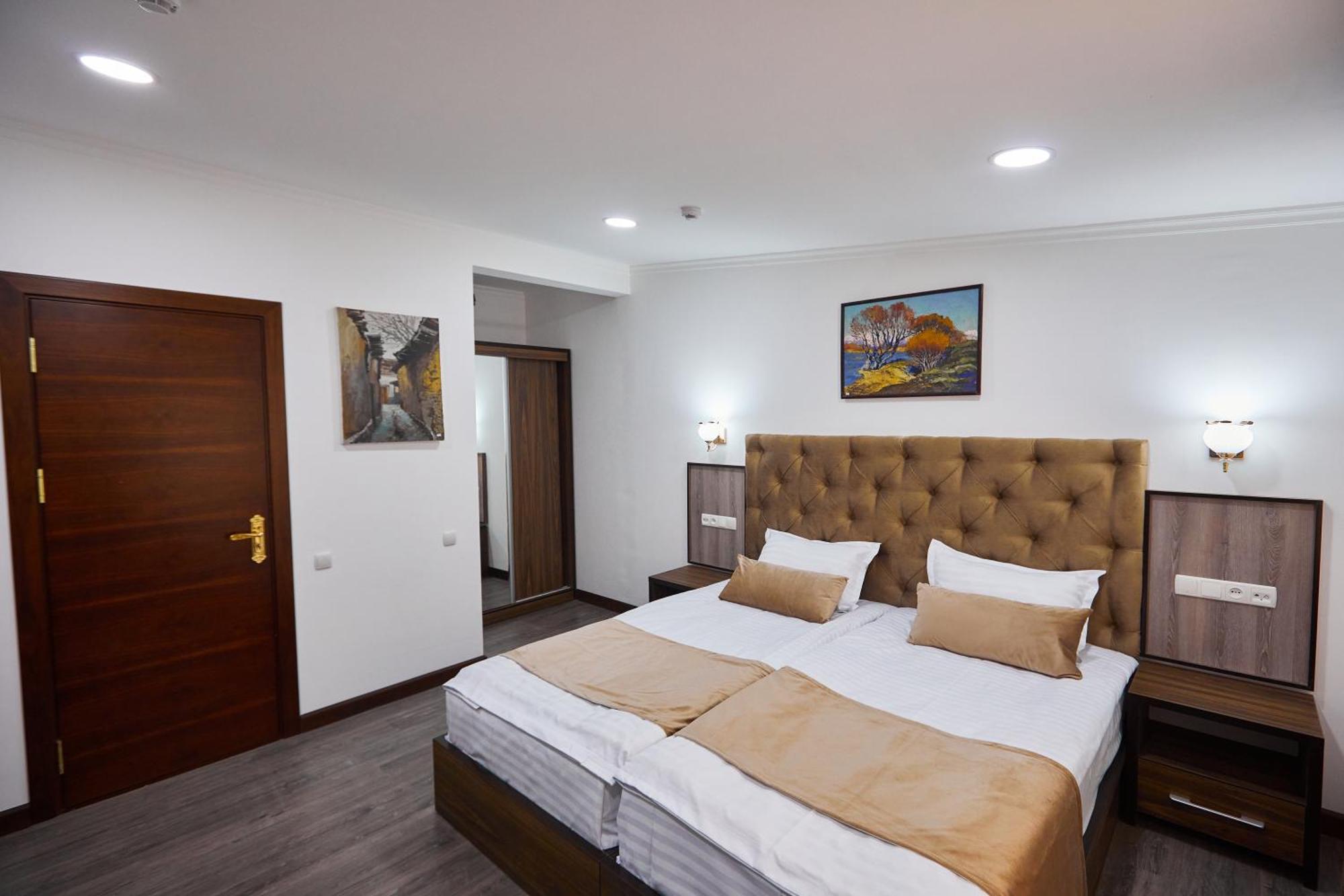 Hotel Grand Art Taskent Exterior foto